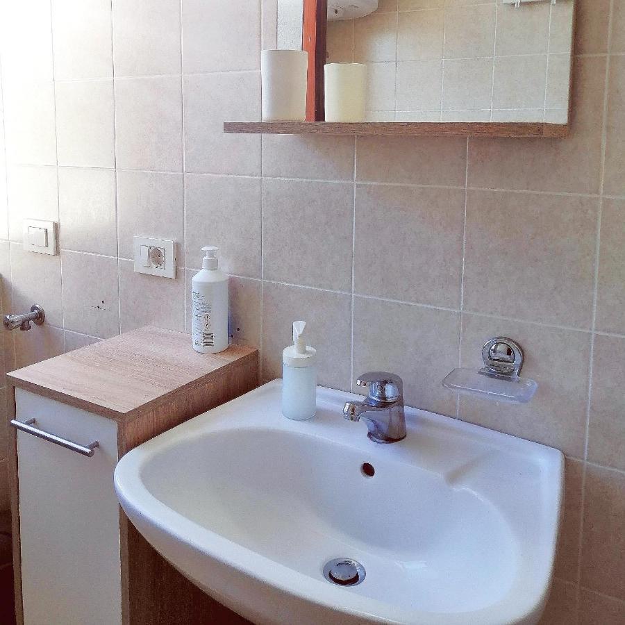 Studio Apartment Michelle - Intermezzo With Sea View Rabac Kültér fotó