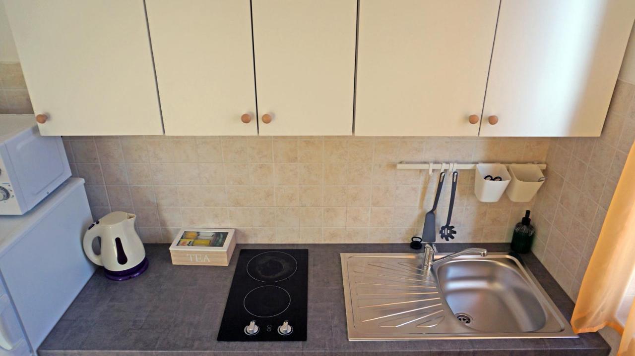 Studio Apartment Michelle - Intermezzo With Sea View Rabac Kültér fotó